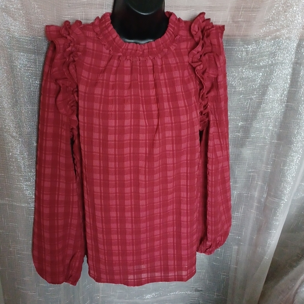 Entro New Red Ruffle Blouse, seersucker,  L, fully lined